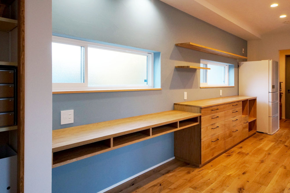 オーダー家具・カップボード食器棚、デスク／関東・神奈川