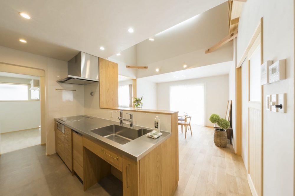 オーダーキッチン・家具・キッチンカウンター収納、カップボード、ワークスペース／関西・兵庫