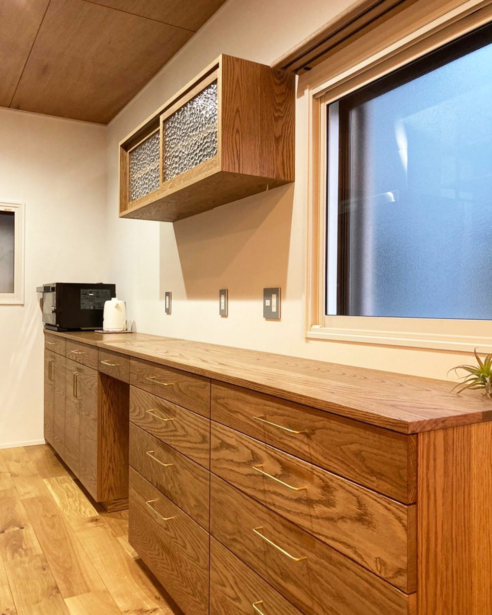 食器棚　大阪市東淀川区 食器棚 ペレットD60DB（GY木目）(食器棚 幅60㎝ GY木目