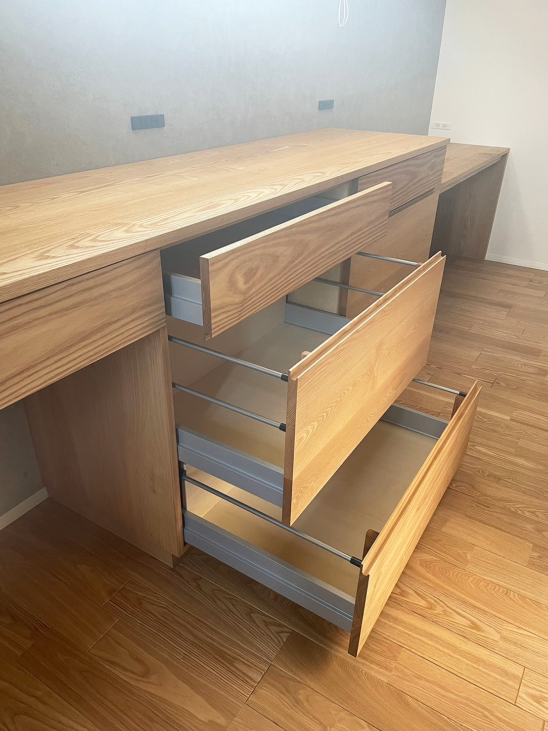 オーダー家具・タモのカップボード&デスク／関東・静岡