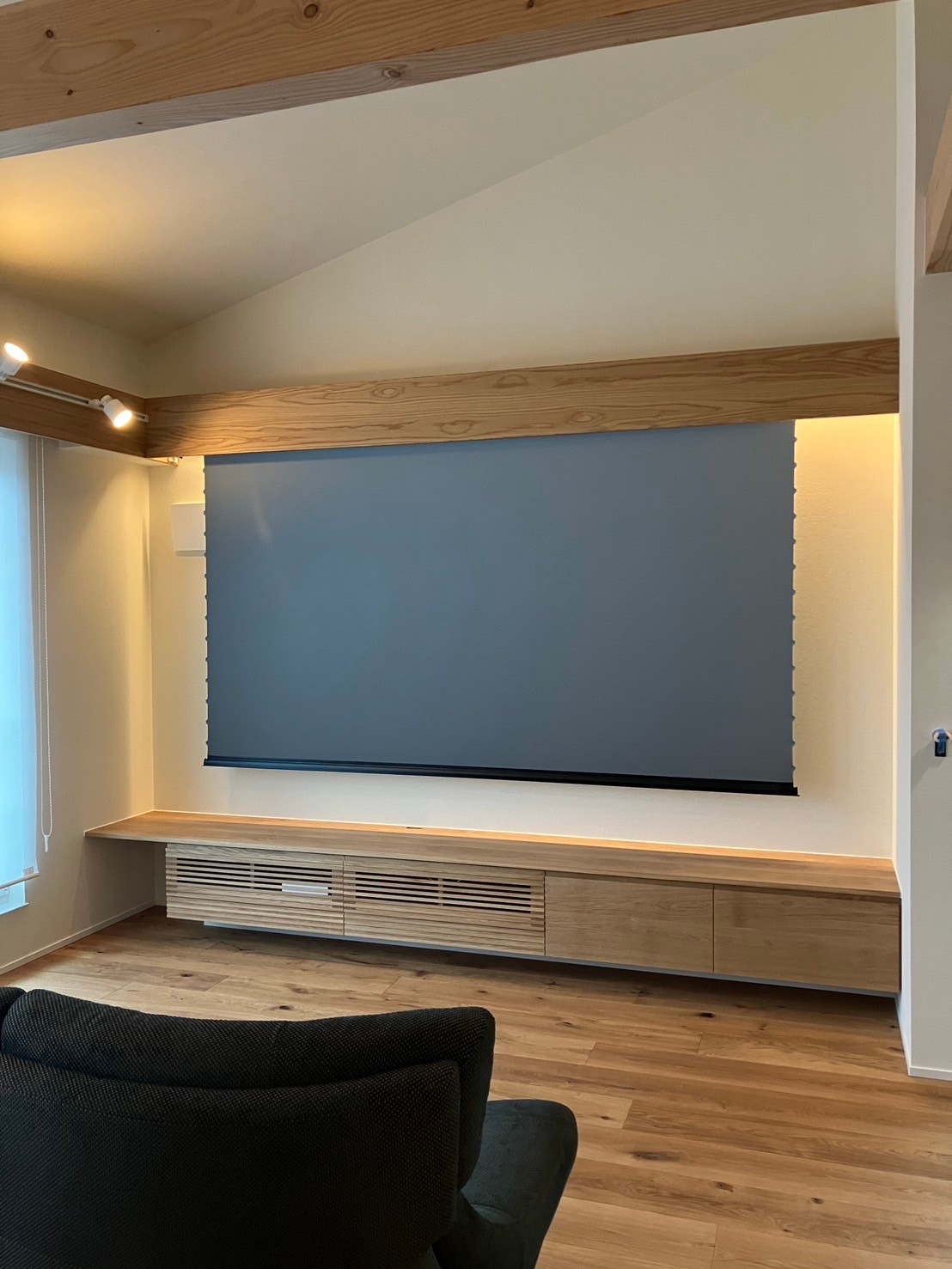 オーダー家具・TV台+プロジェクタースクリーンカバー／関西・京都