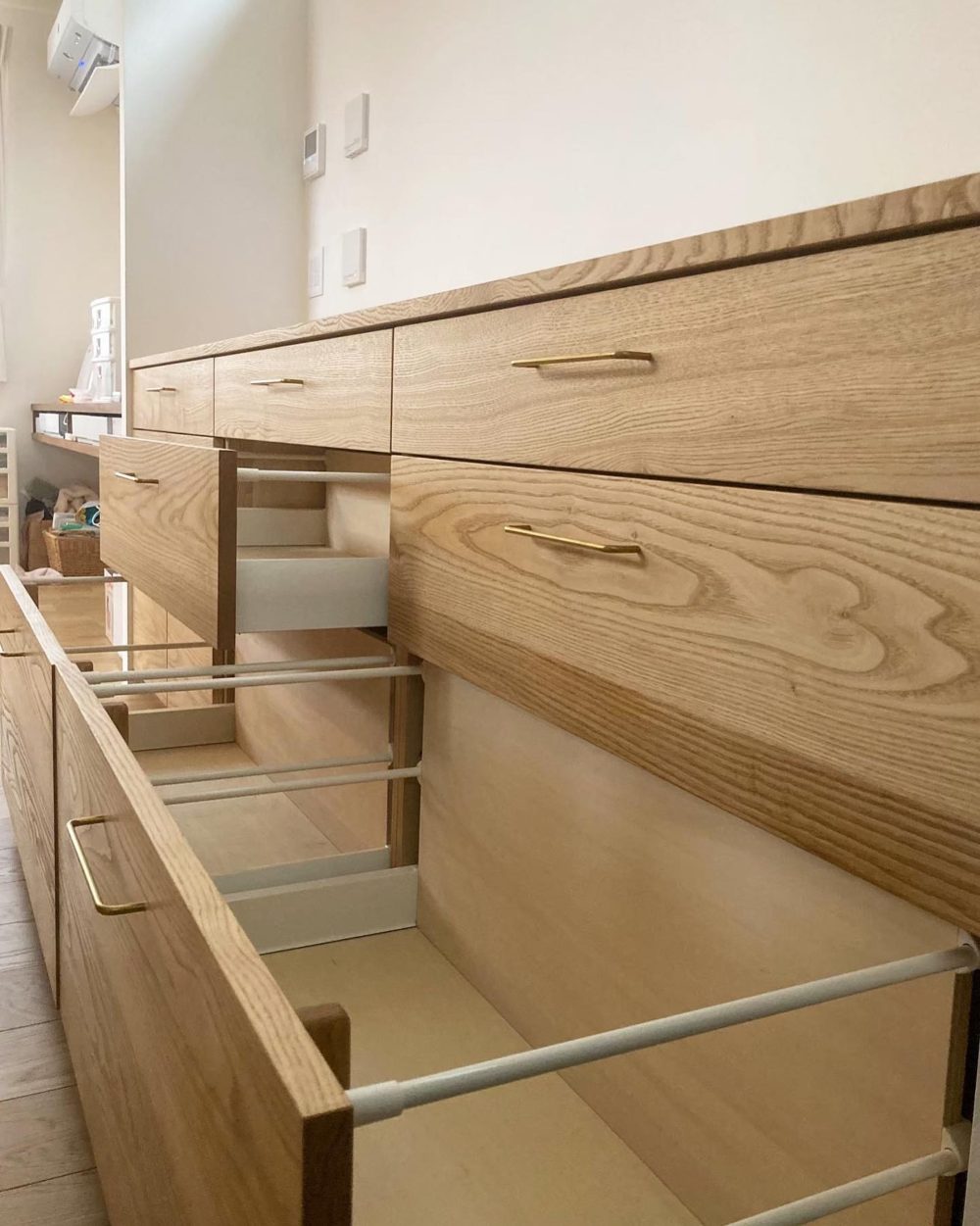 オーダー家具・クリのカップボード／関西・奈良