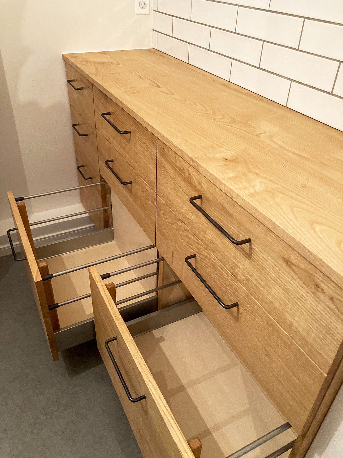 オーダー家具・クリのカップボード／関西・大阪