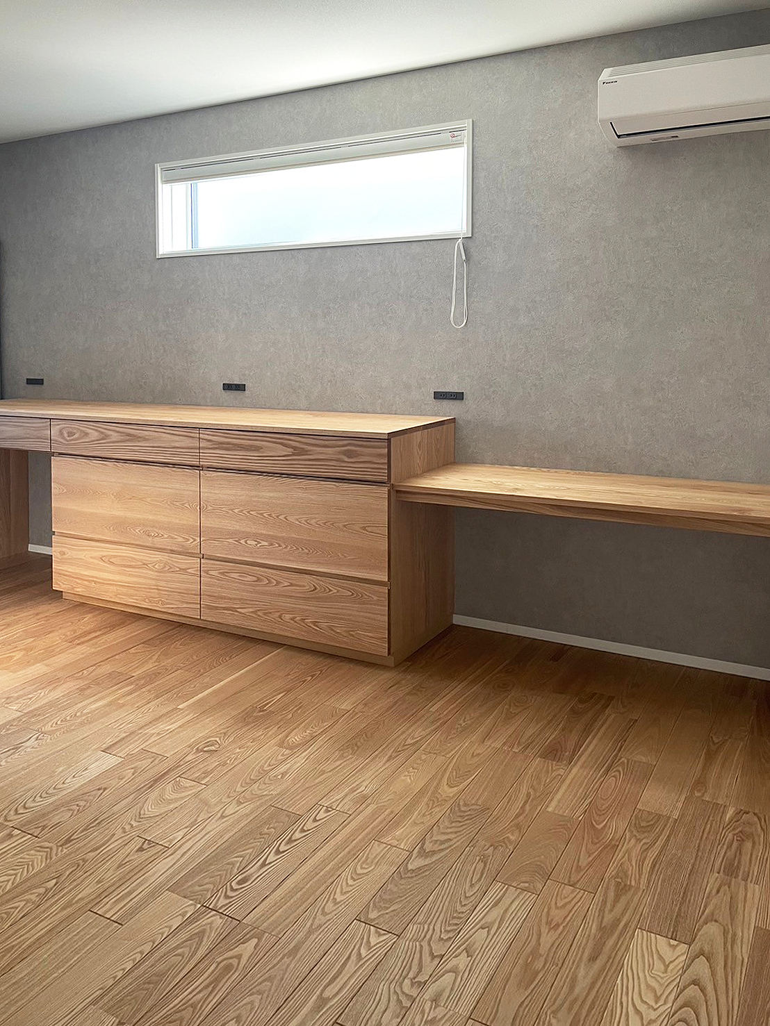 オーダー家具・タモのカップボード&デスク／関東・静岡