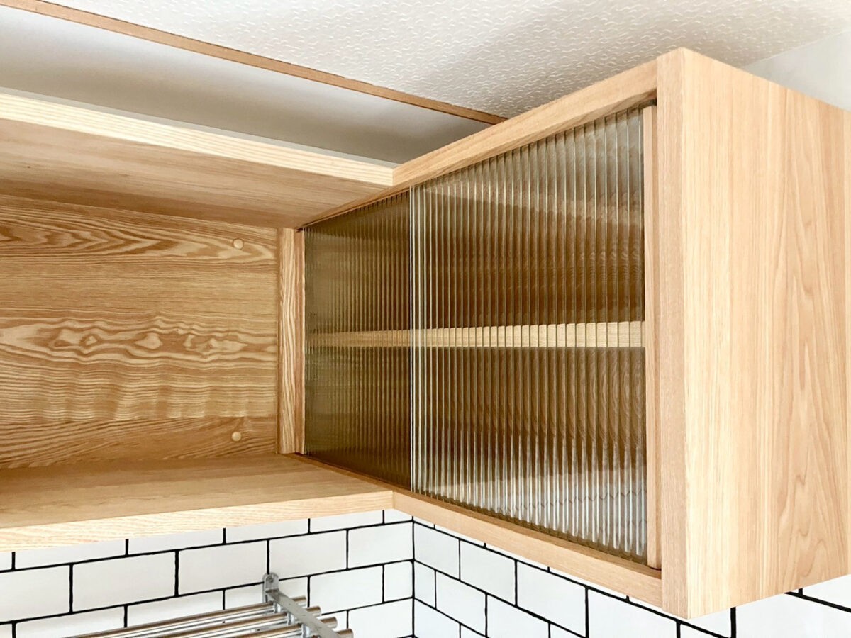 オーダー家具・タモのL字型吊り戸棚/関西・大阪