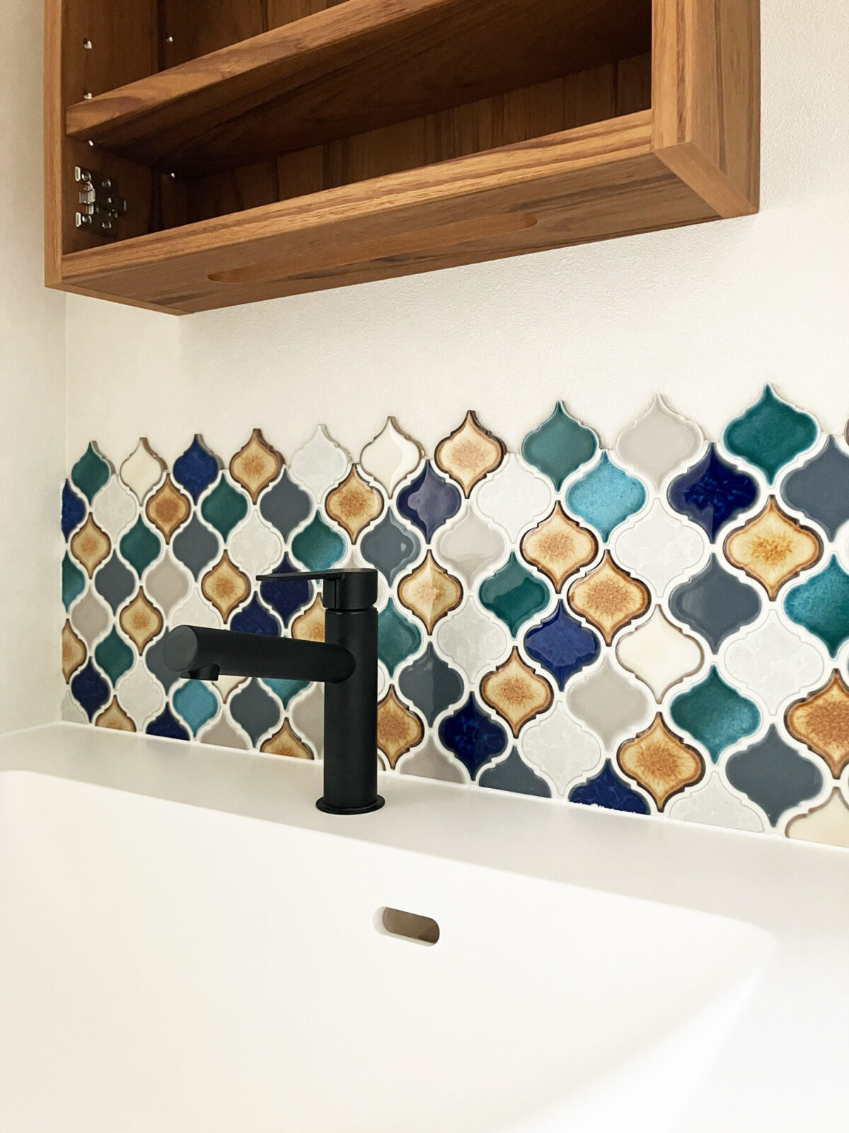 オーダー家具・洗面ミラー収納＆タイル／関西・大阪