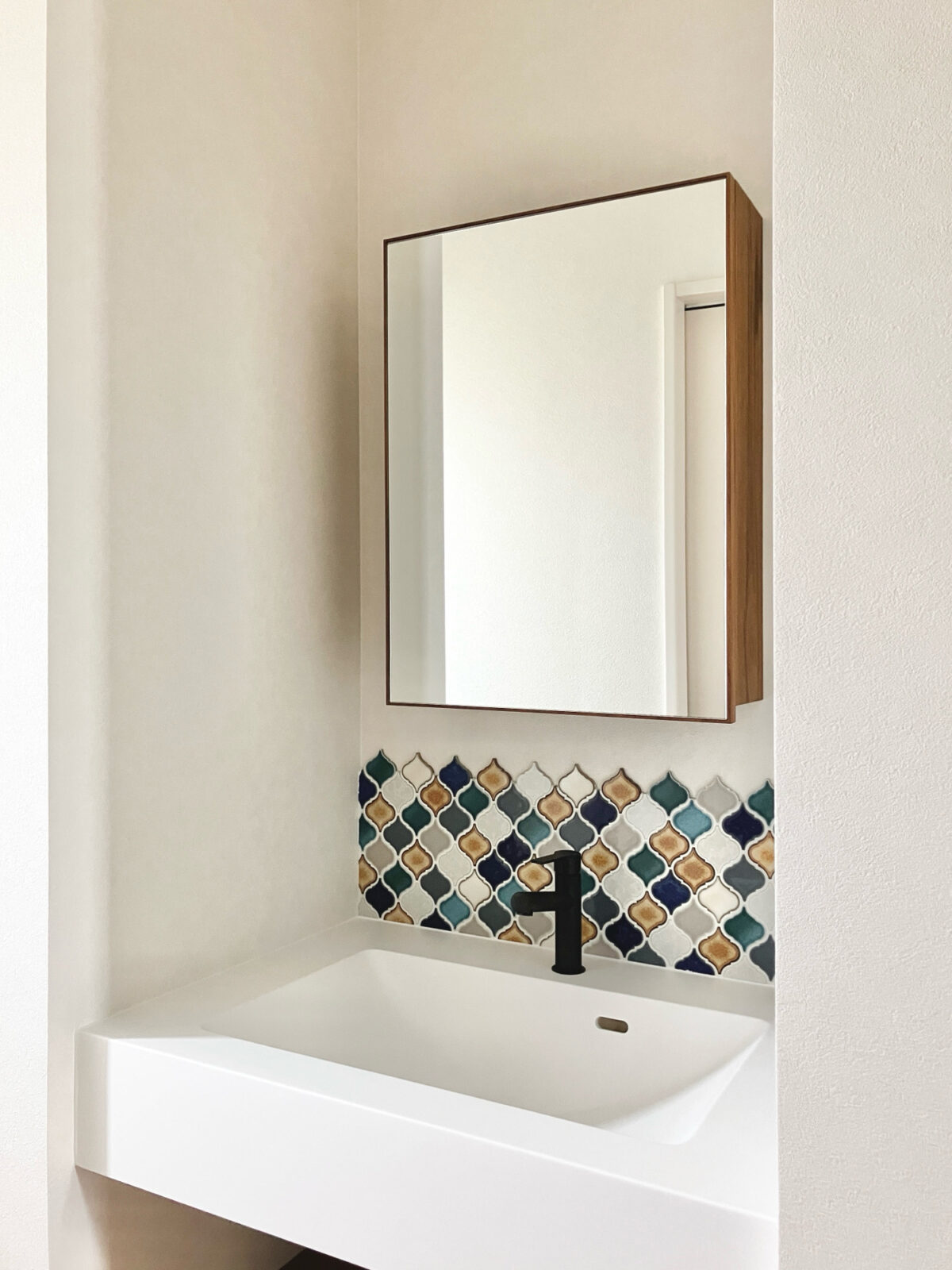 オーダー家具・洗面ミラー収納＆タイル／関西・大阪