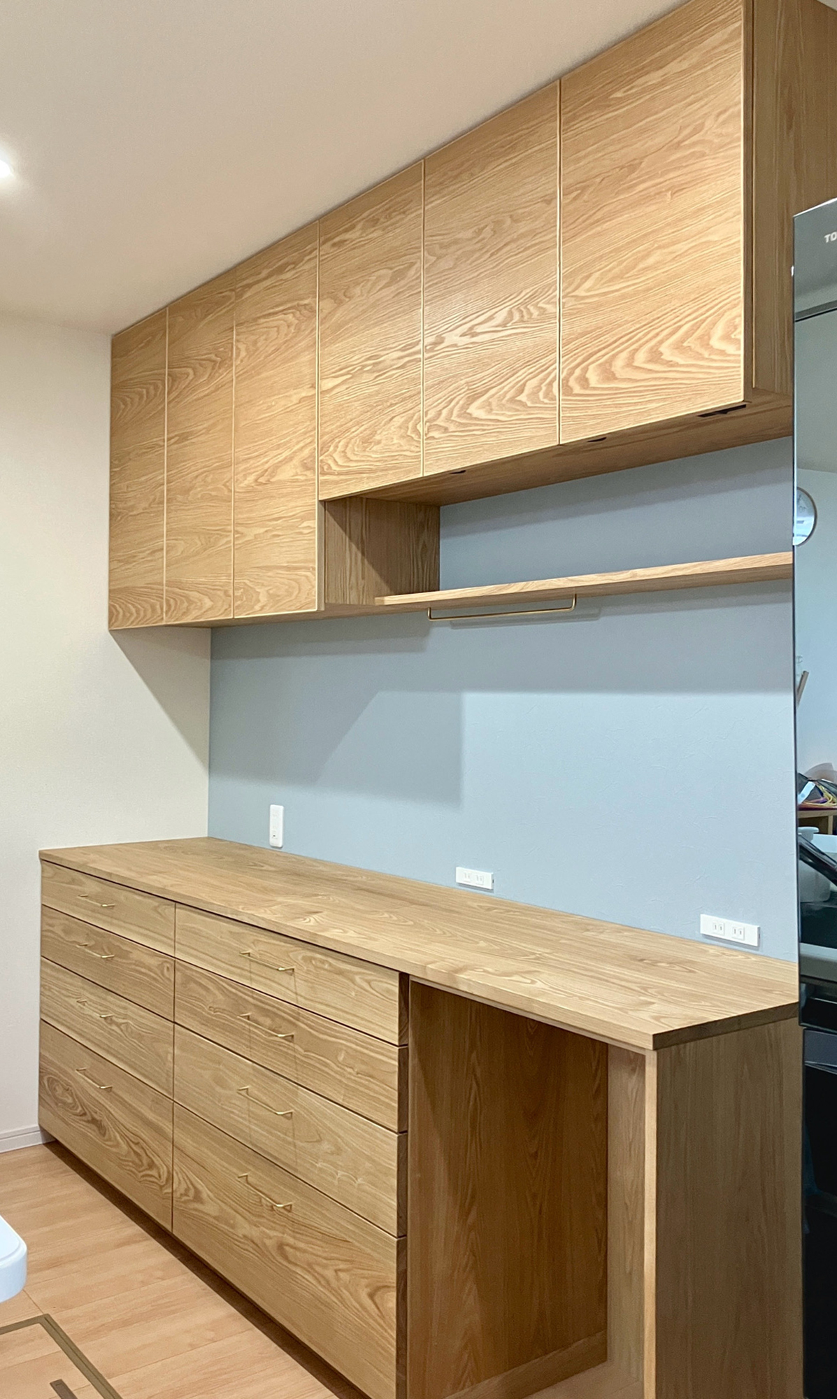 オーダー家具・タモのカップボード／関西・奈良