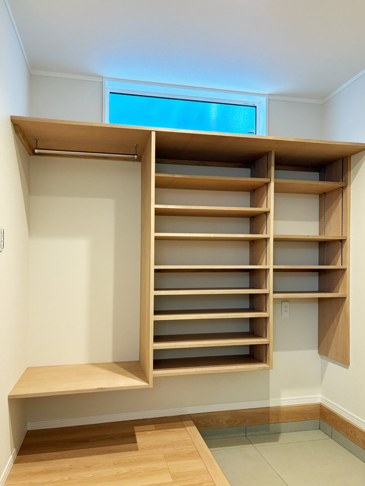 オーダー家具・ラワンの玄関収納／関東・千葉