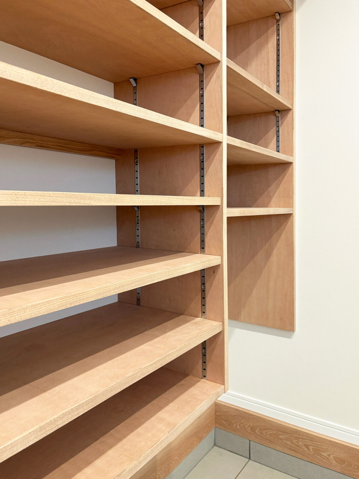 オーダー家具・ラワンの玄関収納／関東・千葉