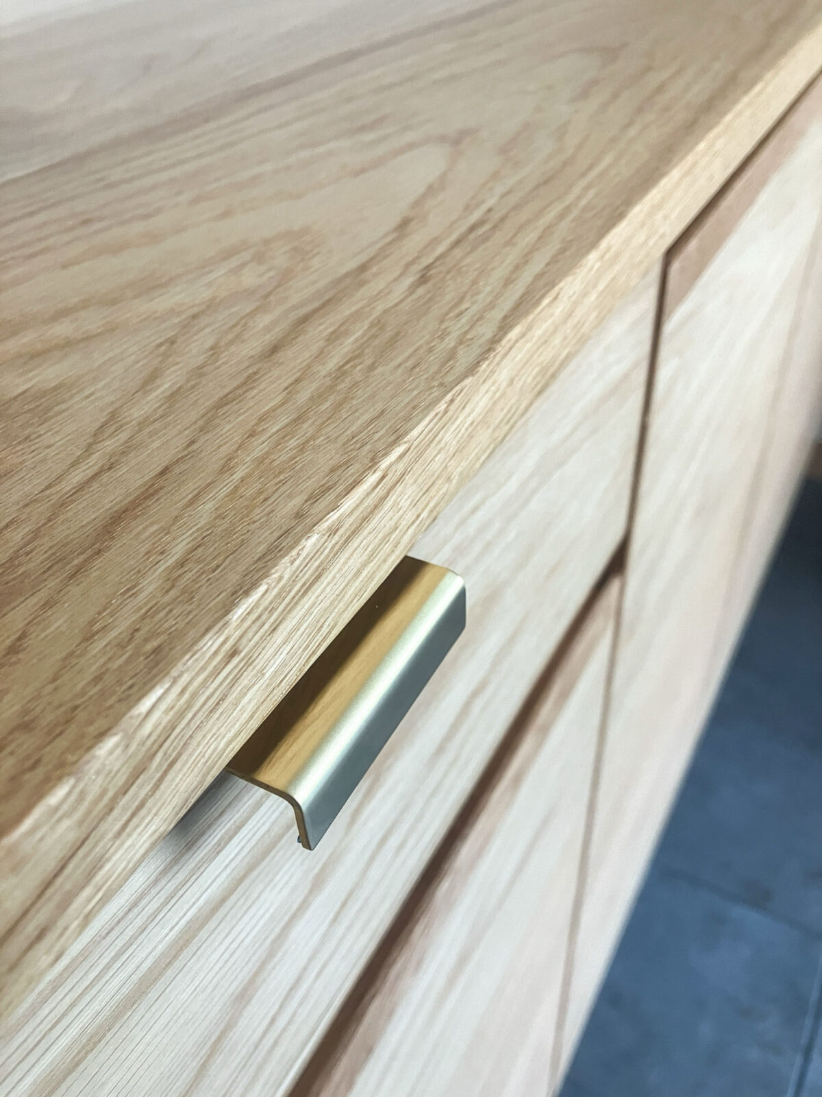 オーダー家具・オークの玄関収納／関東・東京