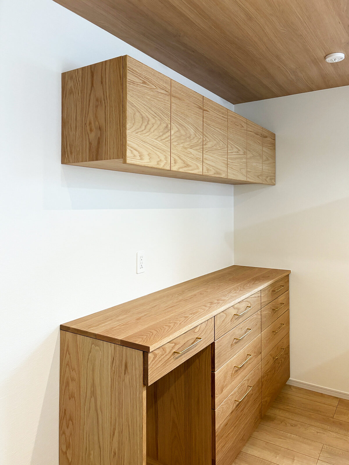 オーダー家具・オークのカップボード／関東・東京