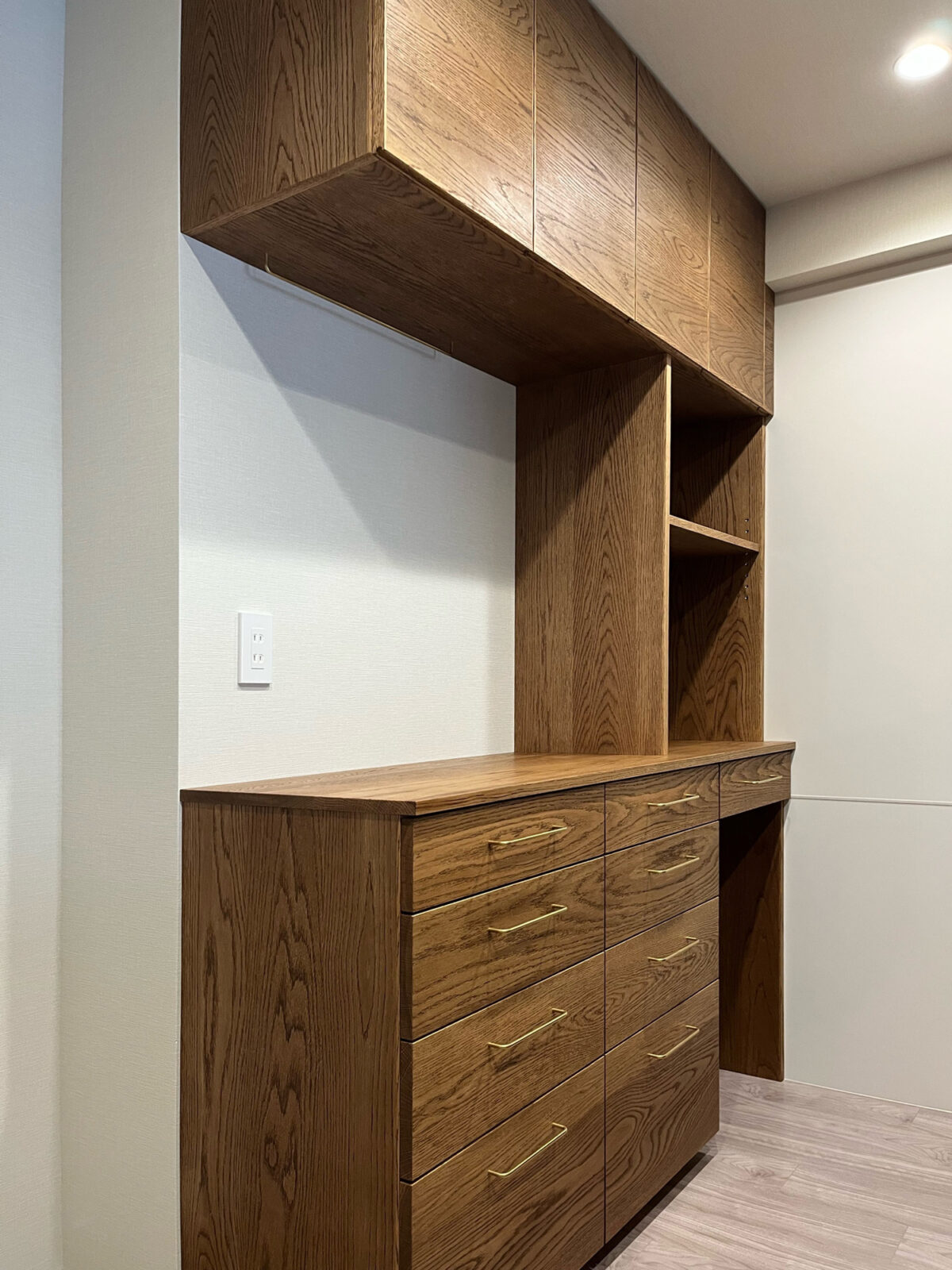 オーダー家具・オークのカップボード／関西・兵庫