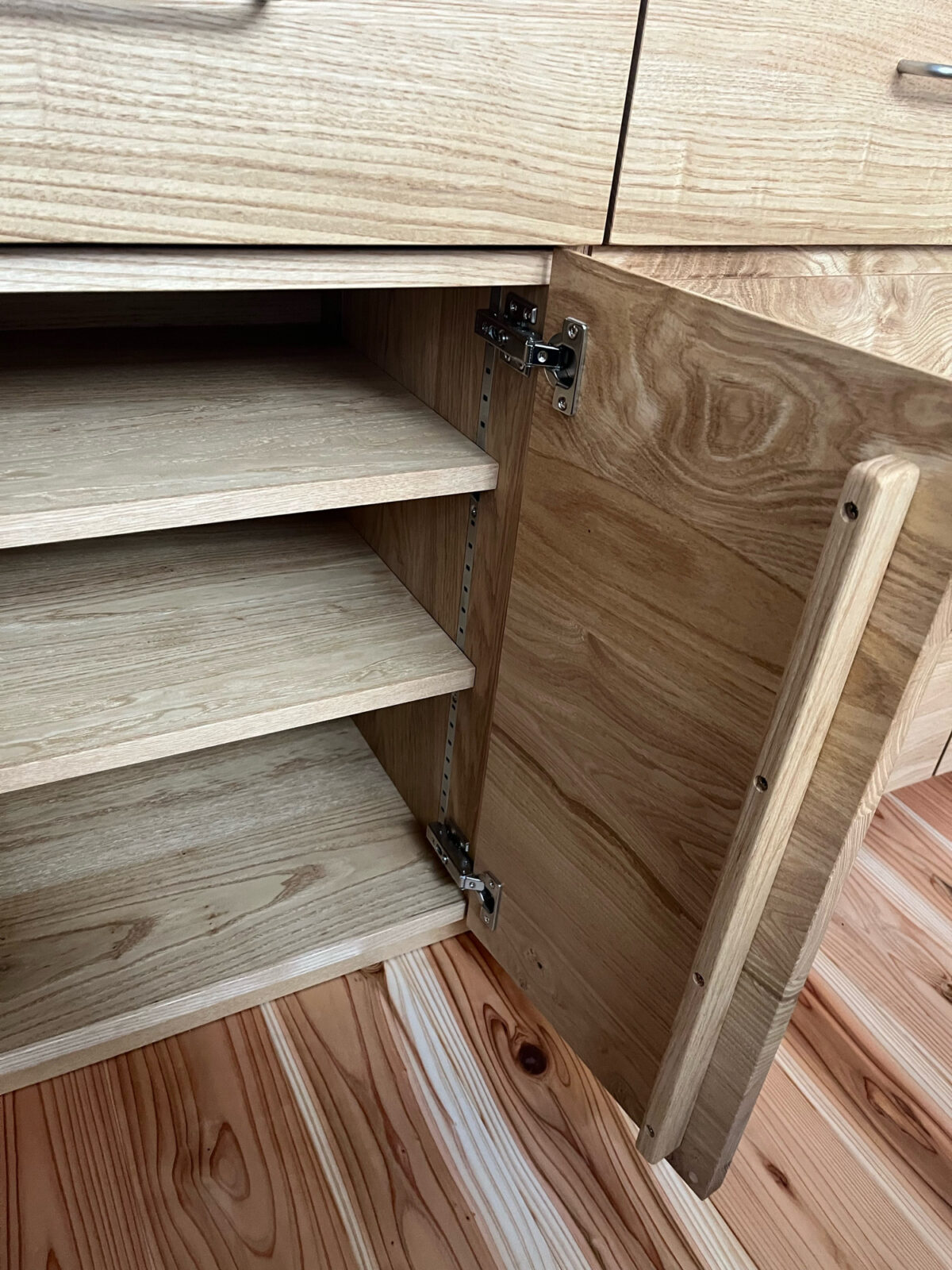 オーダー家具・クリのカップボード/関西・大阪