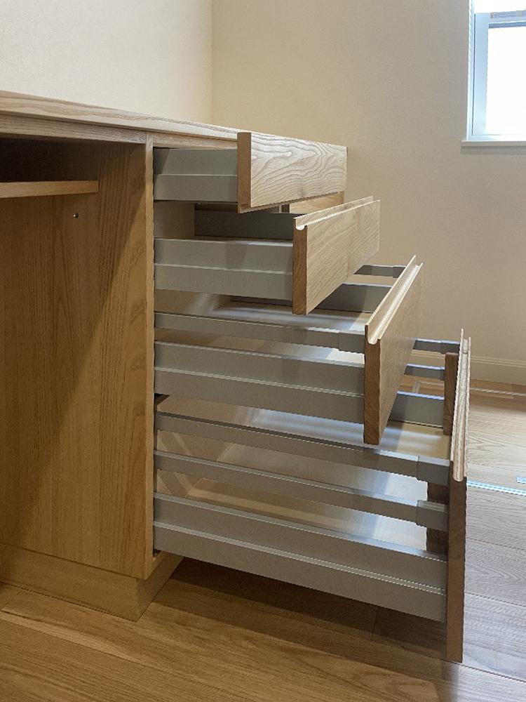 オーダー家具・クリのカップボード／関西・東京