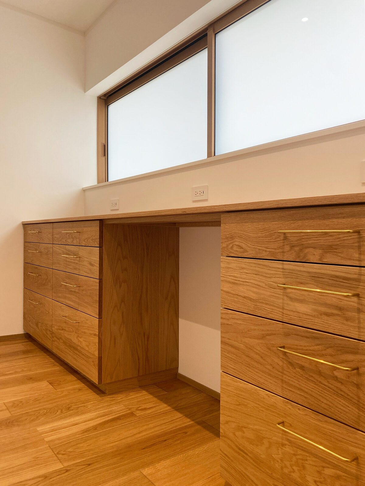 オーダー家具・オークのカップボード／中国地方・山口