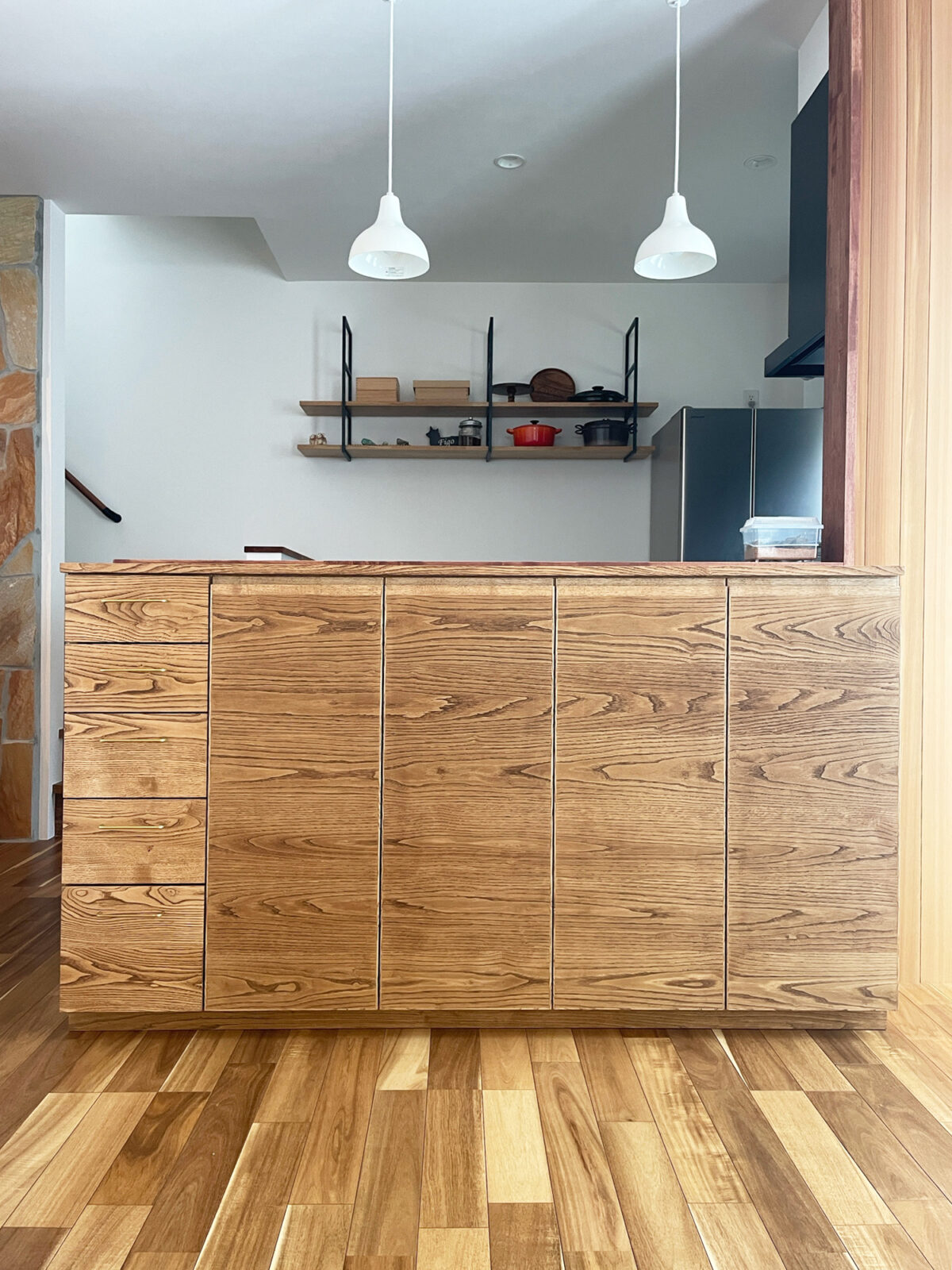 オーダー家具・クリのカウンター収納／関東・神奈川