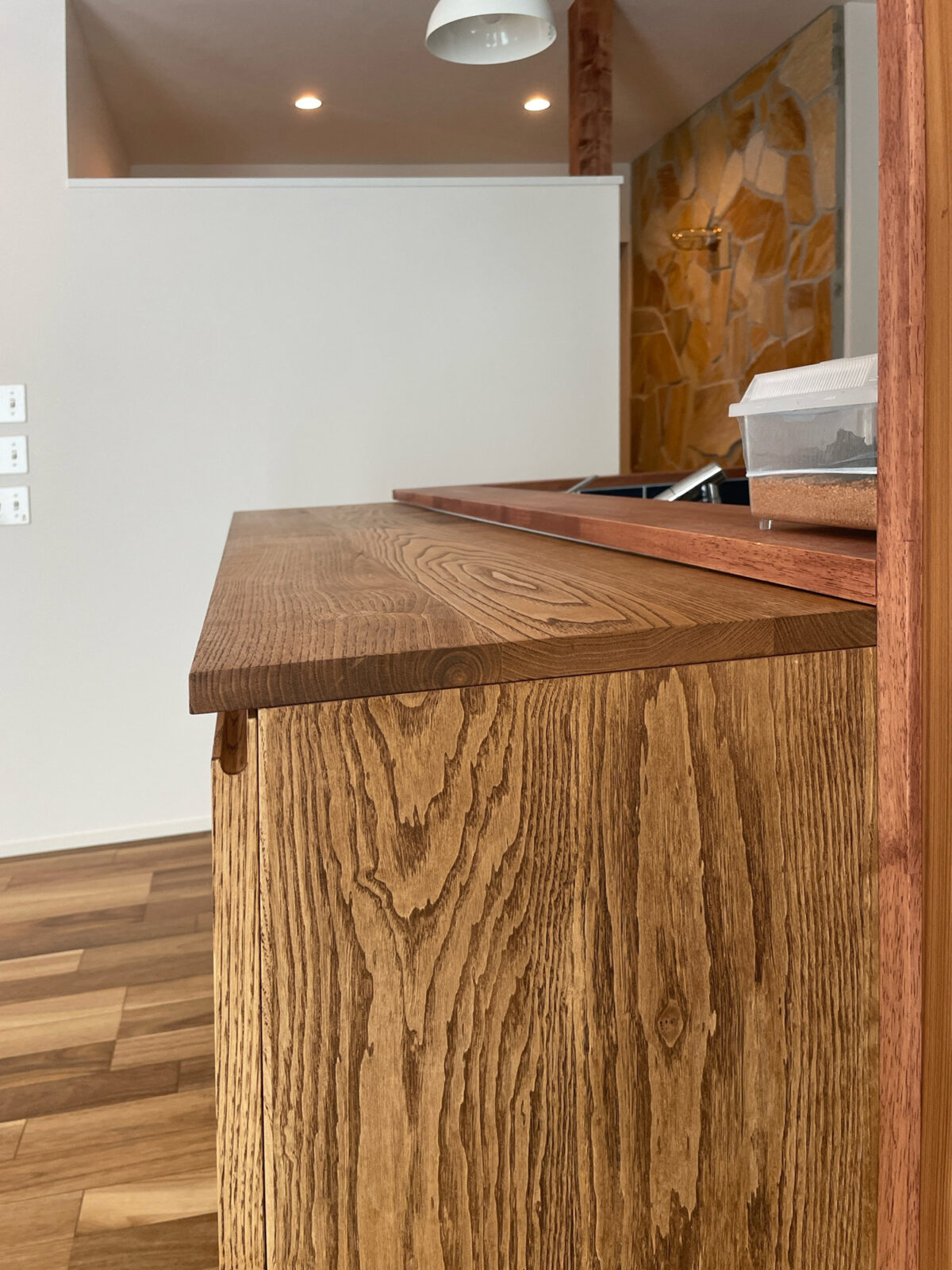 オーダー家具・クリのカウンター収納／関東・神奈川