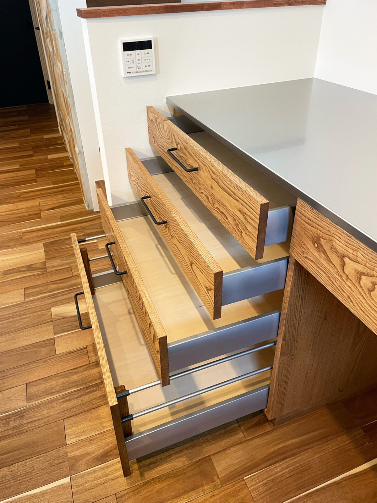 オーダー家具・クリのカップボード/関東・神奈川