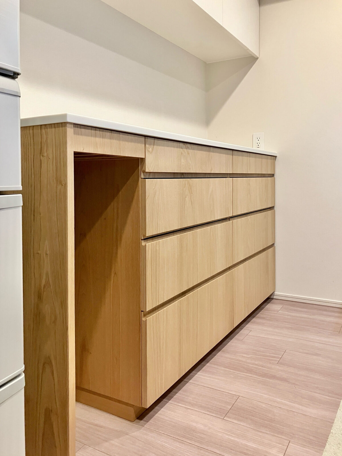 オーダー家具・クリ＆メラミンのカップボード／関西・大阪