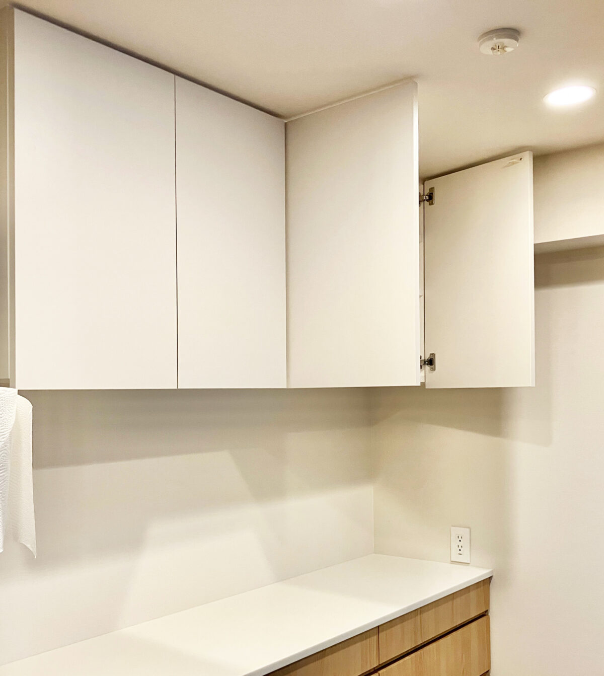 オーダー家具・クリ＆メラミンのカップボード／関西・大阪