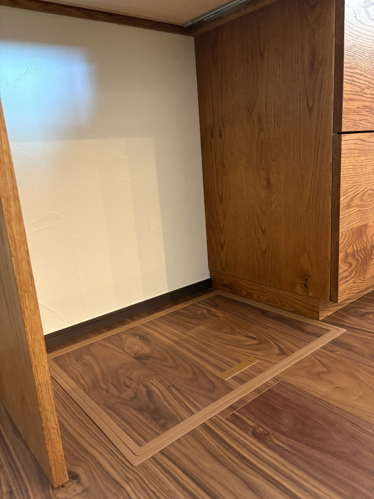 オーダー家具・オークのカップボード／関東・千葉