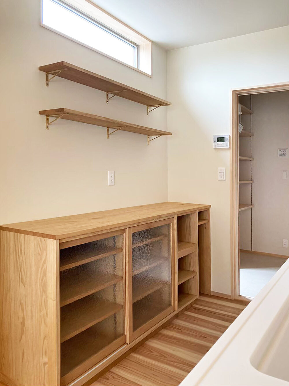 オーダー家具・クリのカップボード／関西・奈良