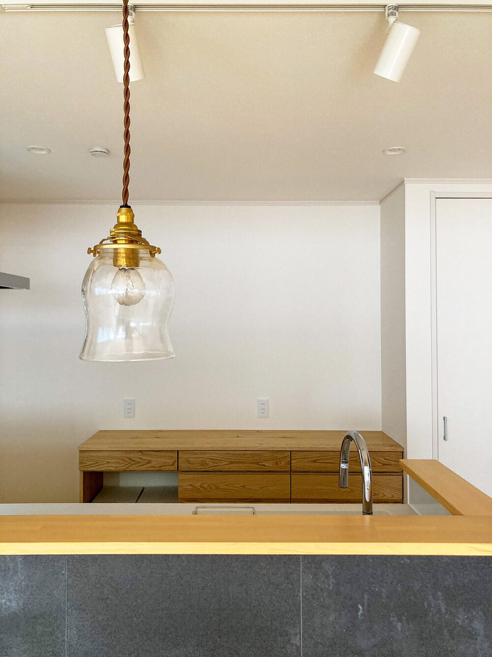 オーダー家具・クリのカップボード／関西・大阪