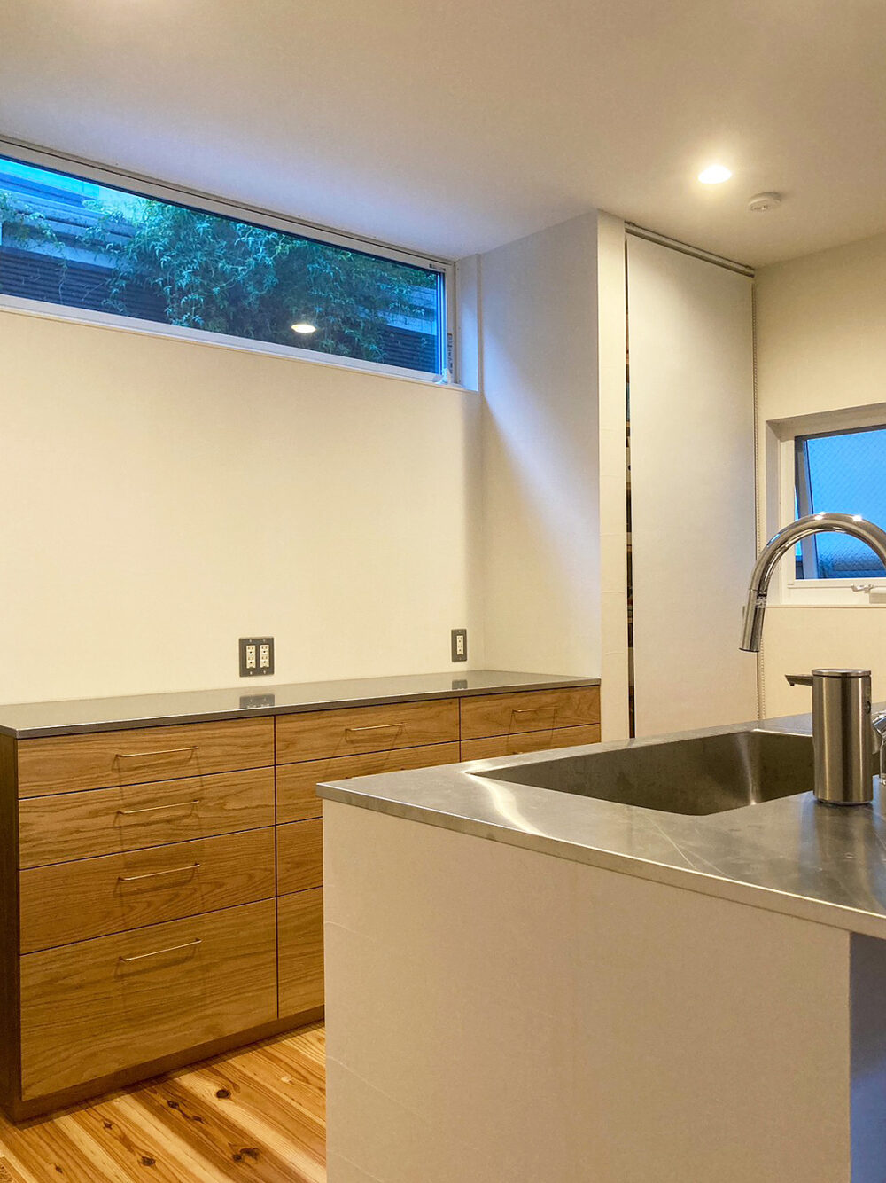 オークのキッチン下収納・カップボード／関西・兵庫