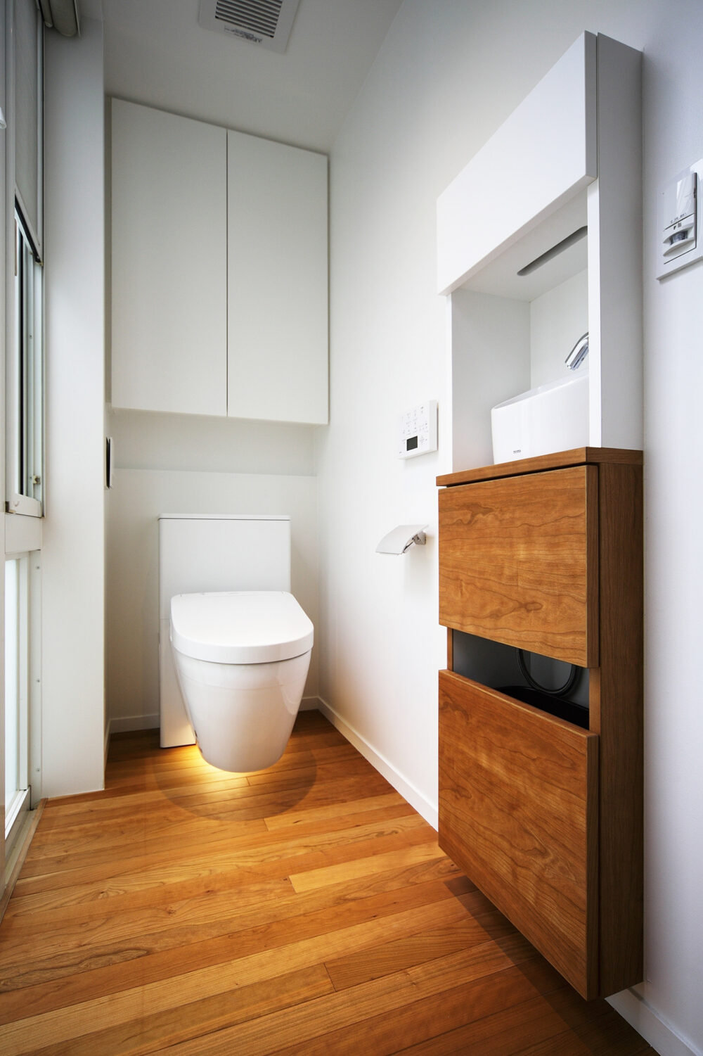 オーダー家具・トイレ手洗い収納、壁面収納 KINOMA × oguma／関西・大阪