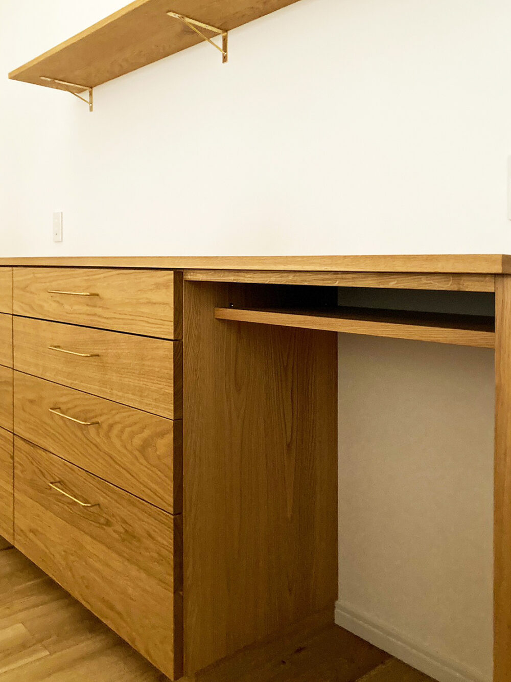 オーダー家具・オークのカップボード／関西・奈良