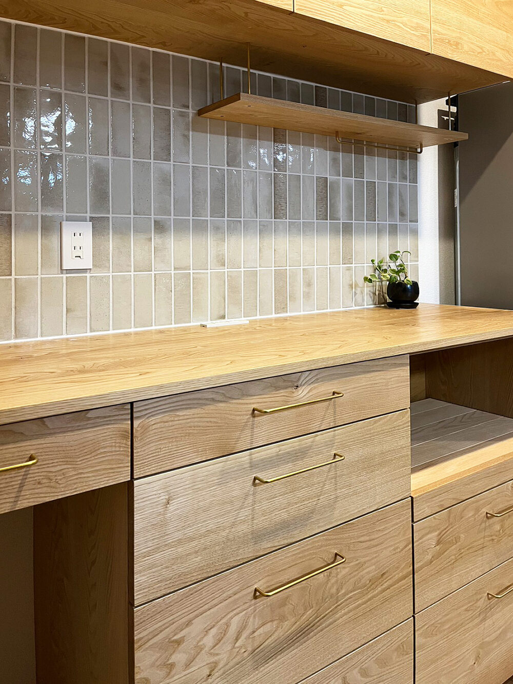 オーダー家具・クリのカップボード／関東・神奈川県