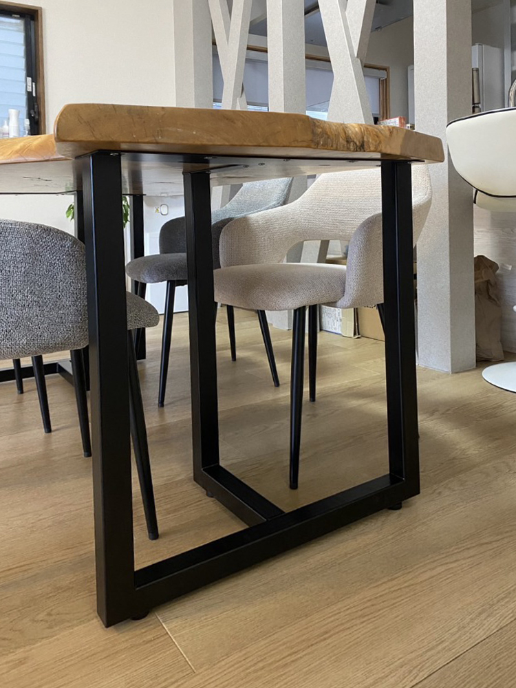 座卓からダイニングテーブルへのリメイク／関西・大阪