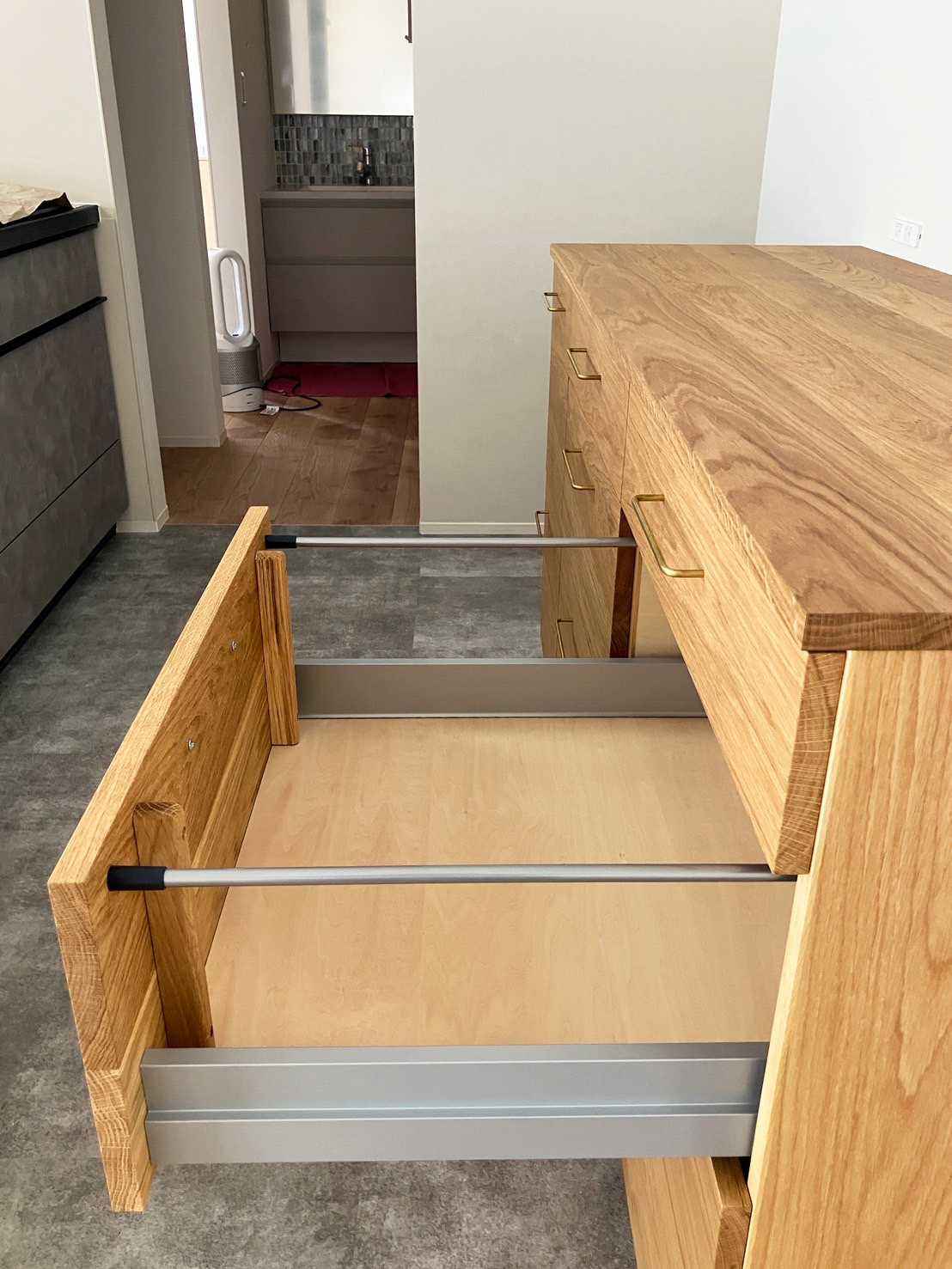 オーダー家具・オークのカップボード