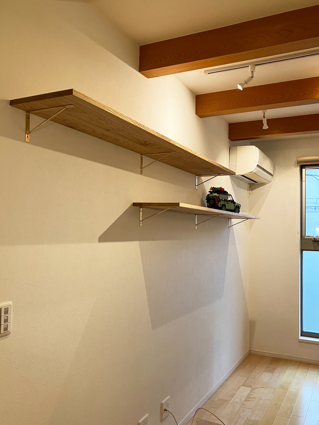 オーダー家具・クリの棚板／関西・大阪