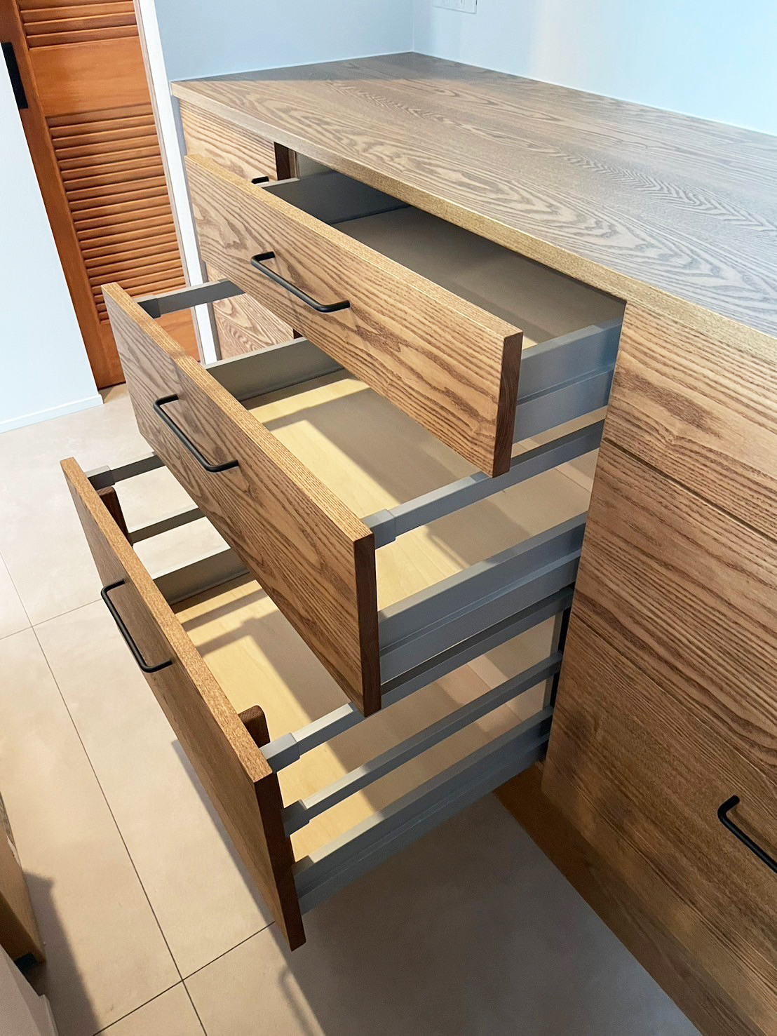 オーダー家具・タモのカップボード／関東・東京