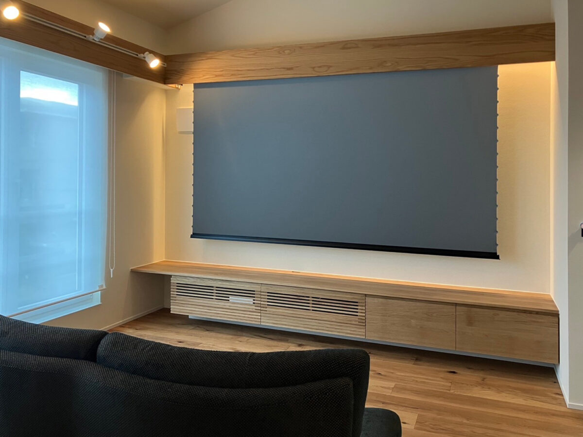 オーダー家具・TV台+プロジェクタースクリーンカバー／関西・京都